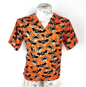 Halloween Scrub Top Bats & Spiders Medium
